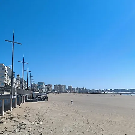 Maison Des Aux Sables D'olonne Holiday home *